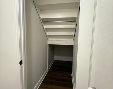 1230 Durham Drive - Photo Thumbnail 15