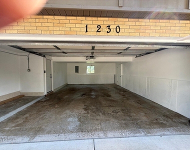 1230 Durham Drive - Photo Thumbnail 25