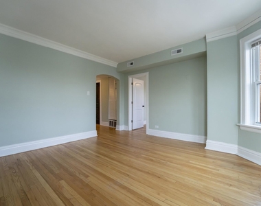 845 Lyman Avenue - Photo Thumbnail 7
