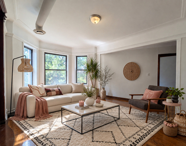 4943 N Winthrop Avenue - Photo Thumbnail 28