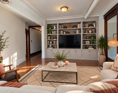 4943 N Winthrop Avenue - Photo Thumbnail 31