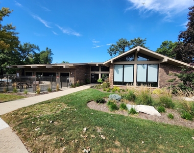 125 Lakeview Drive - Photo Thumbnail 25
