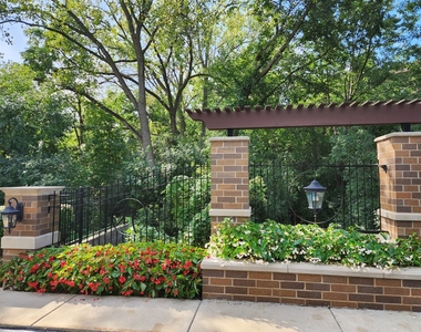125 Lakeview Drive - Photo Thumbnail 19