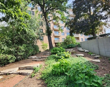 125 Lakeview Drive - Photo Thumbnail 30