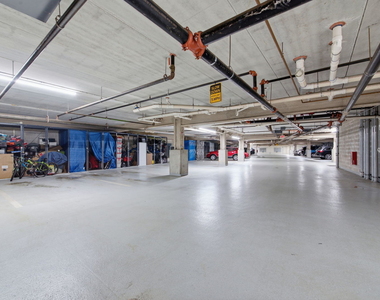 125 Lakeview Drive - Photo Thumbnail 14