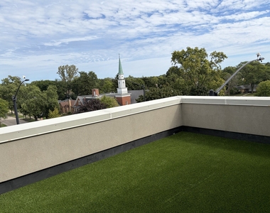 625 Deerfield Road - Photo Thumbnail 4