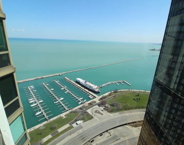 195 N Harbor Drive - Photo Thumbnail 12