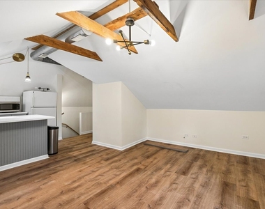 692 Cherry Avenue - Photo Thumbnail 7