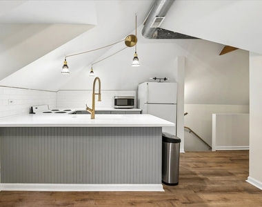 692 Cherry Avenue - Photo Thumbnail 9