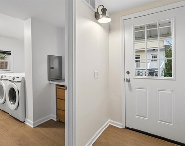 692 Cherry Avenue - Photo Thumbnail 16