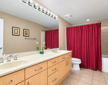 1631 S Michigan Avenue - Photo Thumbnail 7
