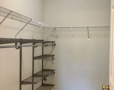 75 Woodview Drive - Photo Thumbnail 12