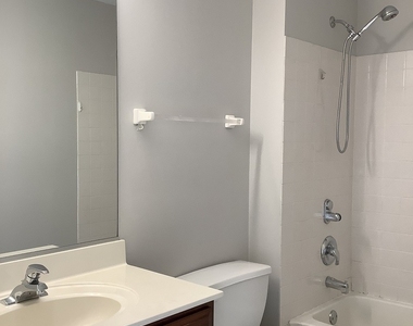 75 Woodview Drive - Photo Thumbnail 10
