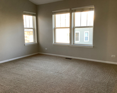 75 Woodview Drive - Photo Thumbnail 7