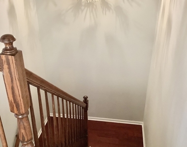 75 Woodview Drive - Photo Thumbnail 9
