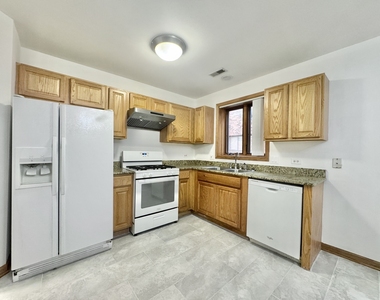 5965 N Northwest Highway - Photo Thumbnail 18
