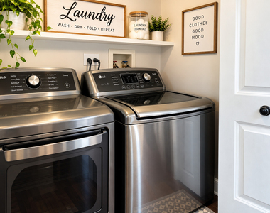 2109 Camden Lane - Photo Thumbnail 13