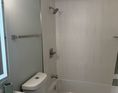 2436 W Salem Court - Photo Thumbnail 15