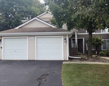 2436 W Salem Court - Photo Thumbnail 17