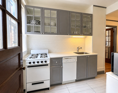 1218 W Jarvis Avenue - Photo Thumbnail 3