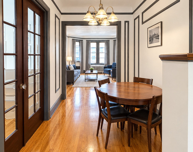 1218 W Jarvis Avenue - Photo Thumbnail 2