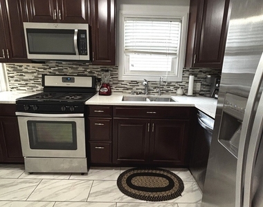 333 S Yale Avenue - Photo Thumbnail 5