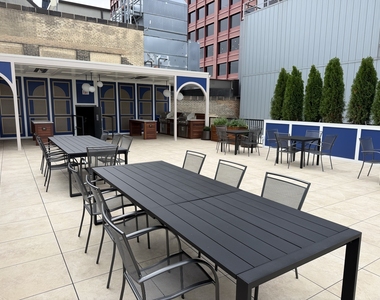 310 S Michigan Avenue - Photo Thumbnail 24