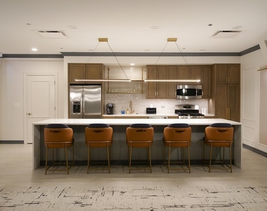 310 S Michigan Avenue - Photo Thumbnail 31