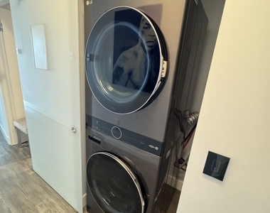 1235 S Prairie Avenue - Photo Thumbnail 16