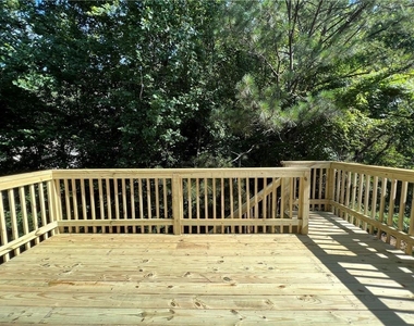9155 Nesbit Ferry Road - Photo Thumbnail 16