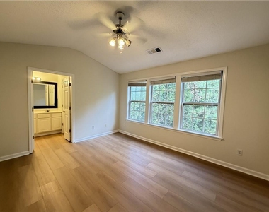 9155 Nesbit Ferry Road - Photo Thumbnail 23