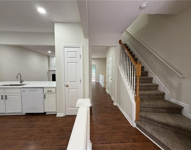 9155 Nesbit Ferry Road - Photo Thumbnail 20