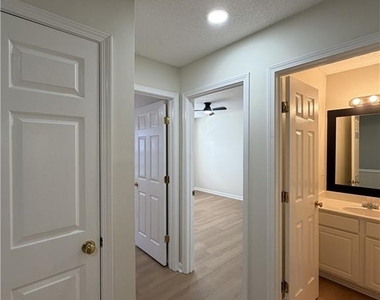 9155 Nesbit Ferry Road - Photo Thumbnail 29