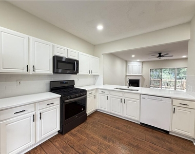 9155 Nesbit Ferry Road - Photo Thumbnail 2