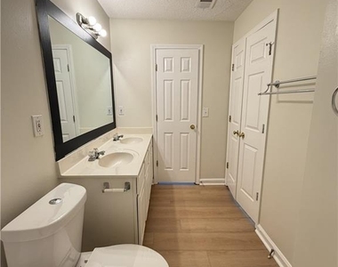 9155 Nesbit Ferry Road - Photo Thumbnail 31