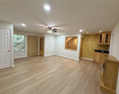 9155 Nesbit Ferry Road - Photo Thumbnail 41
