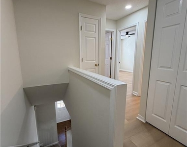 9155 Nesbit Ferry Road - Photo Thumbnail 21
