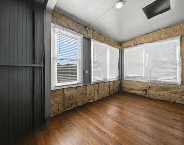 1321 S 51st Avenue - Photo Thumbnail 7