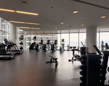 340 E Randolph Street - Photo Thumbnail 1