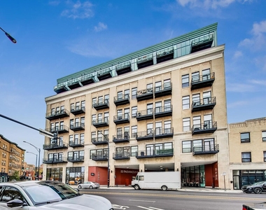 1645 W Ogden Avenue - Photo Thumbnail 2