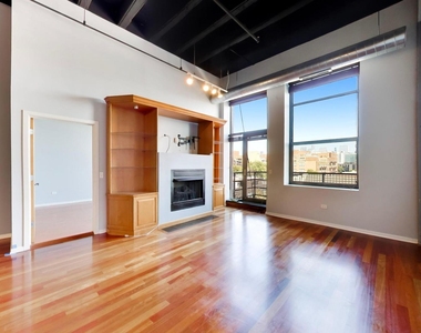1645 W Ogden Avenue - Photo Thumbnail 12