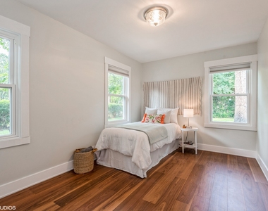 932 Hazel Avenue - Photo Thumbnail 7