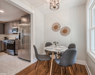 932 Hazel Avenue - Photo Thumbnail 3
