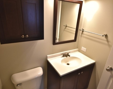 370 Sandhurst Lane - Photo Thumbnail 4