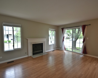 370 Sandhurst Lane - Photo Thumbnail 8