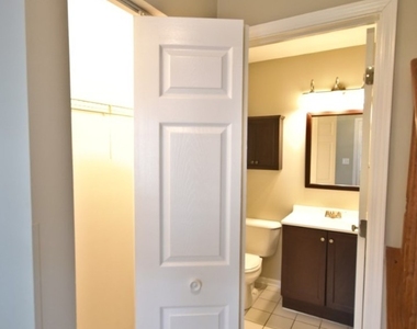370 Sandhurst Lane - Photo Thumbnail 5