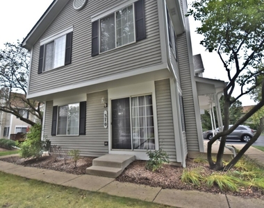 370 Sandhurst Lane - Photo Thumbnail 2