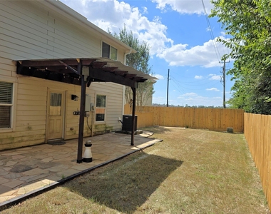 2507 Cypress Island Drive - Photo Thumbnail 41