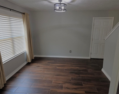 2507 Cypress Island Drive - Photo Thumbnail 16