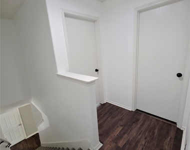 2507 Cypress Island Drive - Photo Thumbnail 32